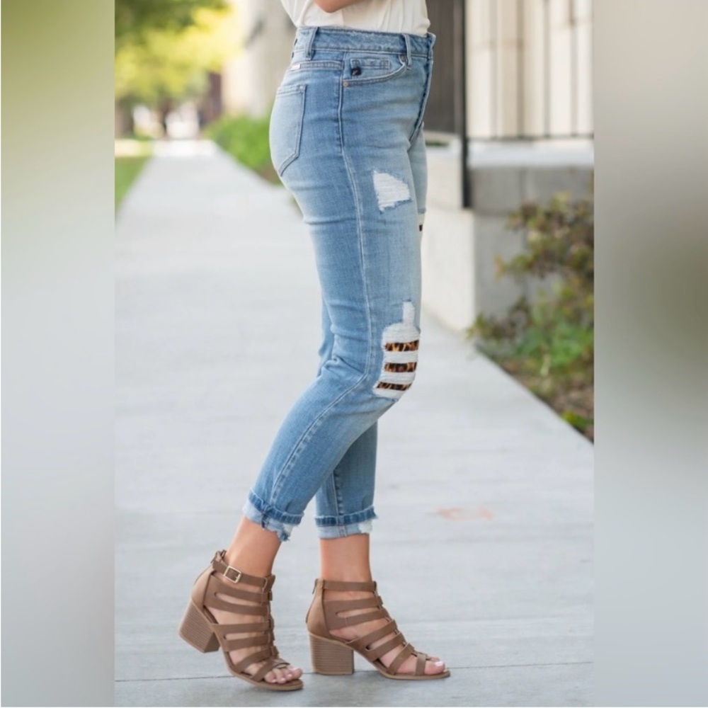 9/28 KanCan High Rise Button Fly Leopard Patch Distressed Skinny Jeans-NWT